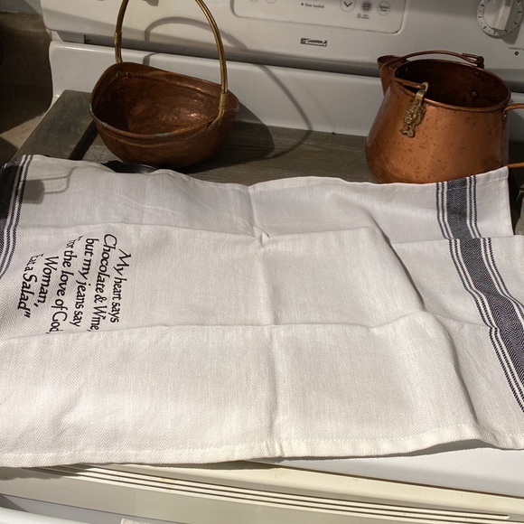 Clever Tea Towel - Picture 3 of 3